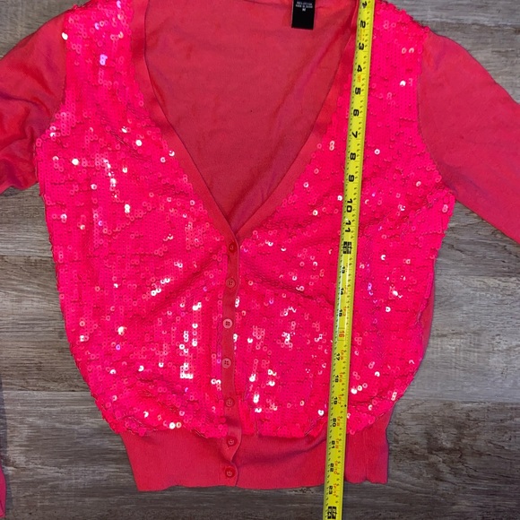 Moda International Pink Sequin Cardigan size M.       (C) - Picture 7 of 11